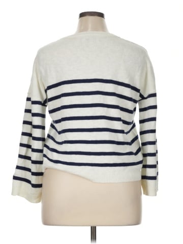 Vineyard Vines Pullover Sweater (view 2)