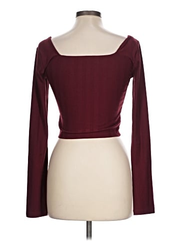 Urban Outfitters Long Sleeve T-Shirt (view 2)