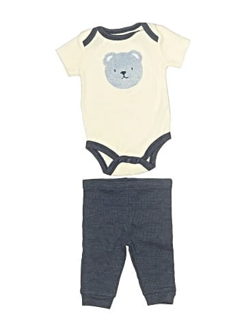 Assorted Brands Short Sleeve Outfit (view 1)