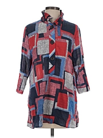 Terra-SJ Apparel 3/4 Sleeve Button-Down Shirt (view 1)