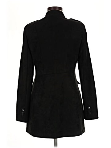 Tristan Coat (view 2)