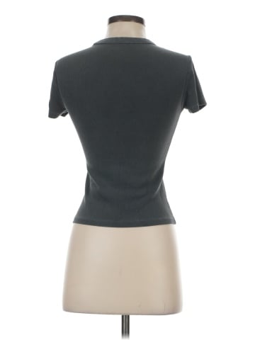 Old Navy Short Sleeve Turtleneck (view 2)