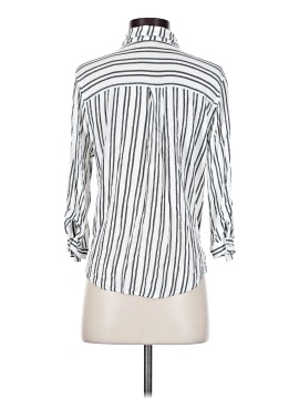 Vixbe 3/4 Sleeve Blouse (view 2)