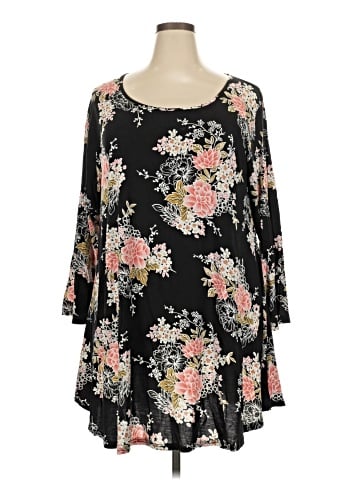 Larace Casual Dress (view 1)