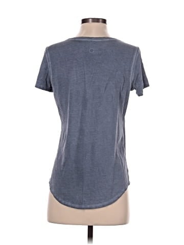 Lululemon Athletica Short Sleeve T-Shirt (view 2)