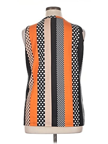 Xieerduo Sleeveless T-Shirt (view 2)
