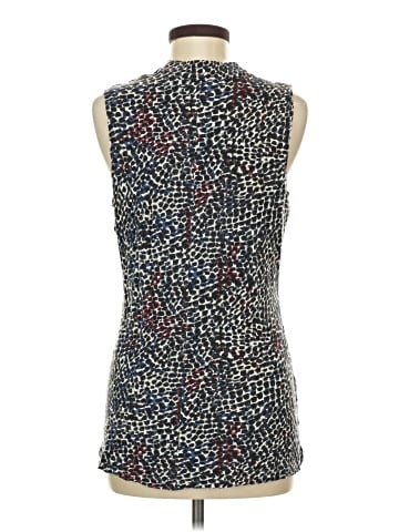 CAbi Sleeveless Button-Down Shirt (view 2)