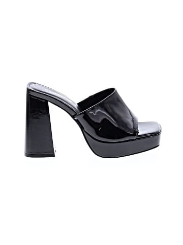 Shoedazzle Sandals (view 1)