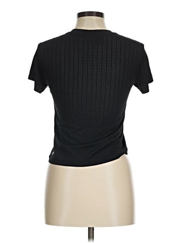 Lululemon Athletica Short Sleeve Turtleneck (view 2)