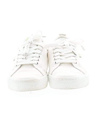 Cariuma Sneakers (view 2)