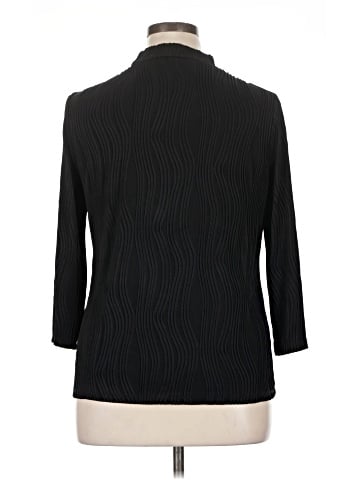 Robert Louis 3/4 Sleeve Top (view 2)
