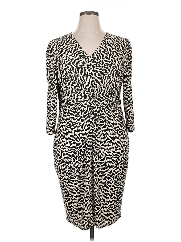 Pre-owned Lark & Ro Casual Dress In Ivory
