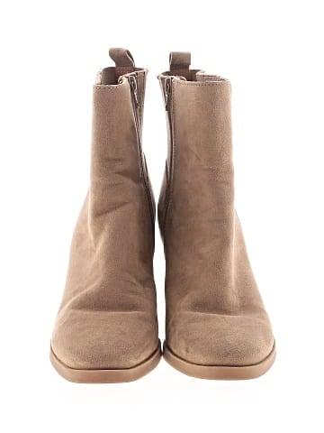 Universal Thread Ankle Boots (view 2)