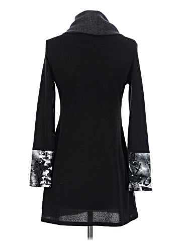 Michael Tyler Pullover Sweater (view 2)
