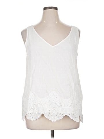 Everleigh Sleeveless Blouse (view 1)