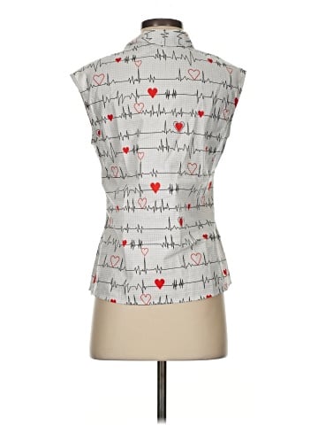 Retrolicious Sleeveless Blouse (view 2)