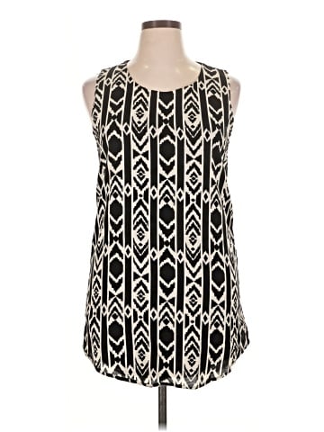 Elodie Casual Dress (view 1)