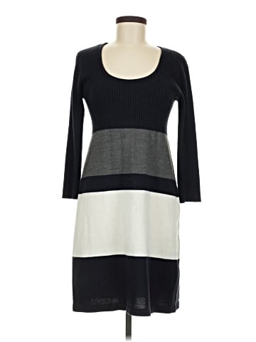 Sandra Darren Casual Dress (view 1)