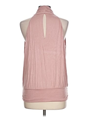 Amour Vert Sleeveless Blouse (view 2)