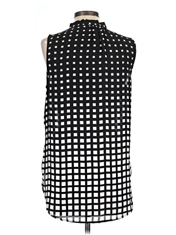 XOXO Sleeveless Blouse (view 2)