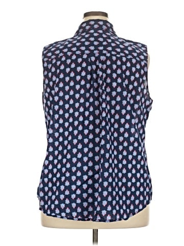 St. John's Bay Sleeveless Button-Down Shirt (view 2)