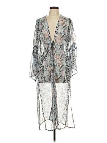 Kendall & Kylie Kimono (view 1)