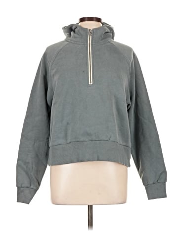 Vuori Pullover Hoodie (view 1)