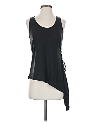Everleigh Sleeveless Top (view 1)