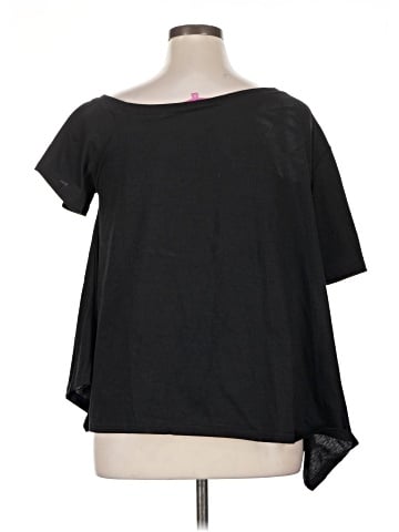 Edikted Short Sleeve T-Shirt (view 2)