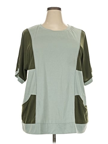 BLOOMCHIC 3/4 Sleeve T-Shirt (view 1)
