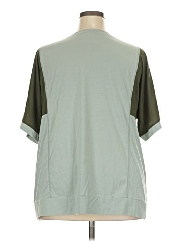 BLOOMCHIC 3/4 Sleeve T-Shirt (view 2)