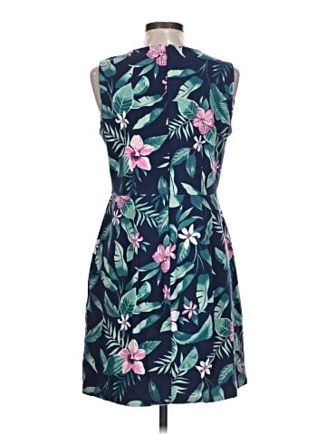 Old Navy Cocktail Dress (view 2)