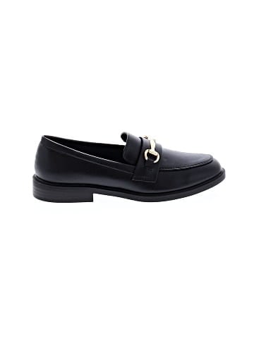 Lulus Flats (view 1)