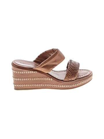 Bernardo Wedges (view 1)