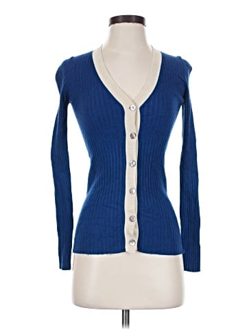 Ezra Cardigan (view 1)