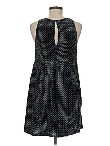 Old Navy Casual Dress (view 2)