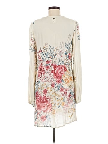 Billabong Casual Dress (view 2)