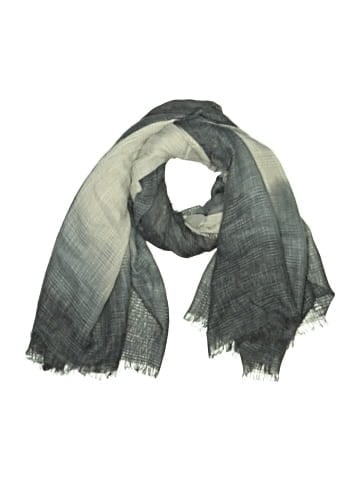 Roffe Scarf (view 1)