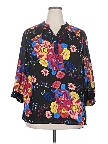 Violet & Claire 3/4 Sleeve Blouse (view 1)