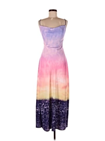 Le Superbe Casual Dress (view 1)