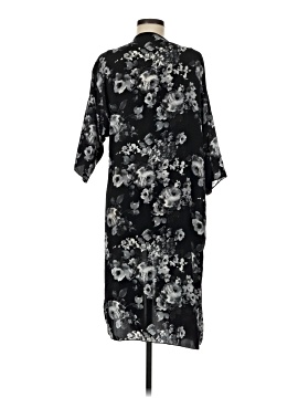 Lularoe Kimono (view 2)
