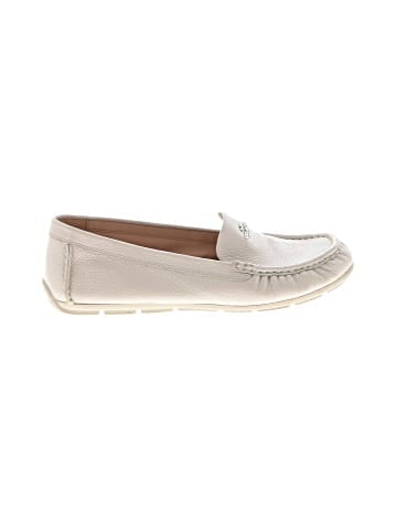 Coach Flats (view 1)