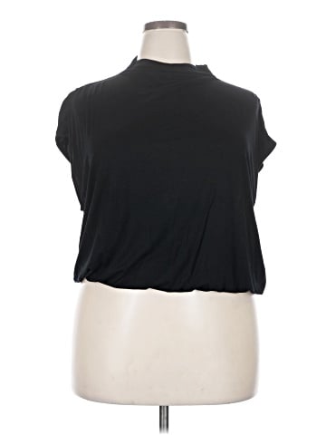 Bar III Short Sleeve Turtleneck (view 1)