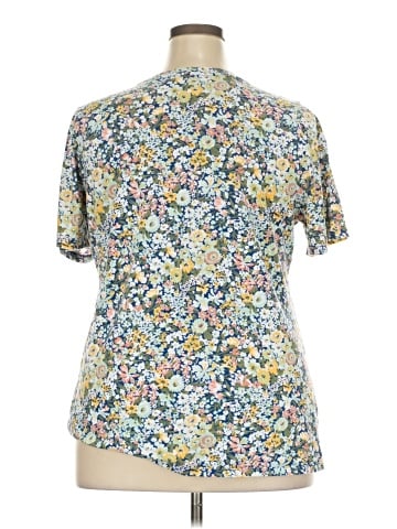 Lane Bryant Short Sleeve T-Shirt (view 2)