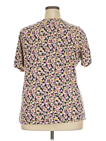 Lane Bryant Short Sleeve T-Shirt (view 2)