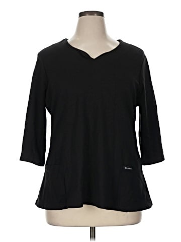 Jaanuu 3/4 Sleeve Top (view 1)
