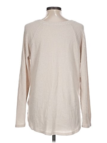American Eagle Outfitters Long Sleeve T-Shirt (view 2)