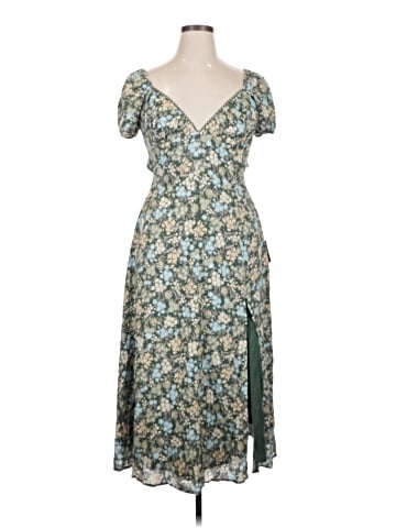 Lulus Casual Dress (view 1)