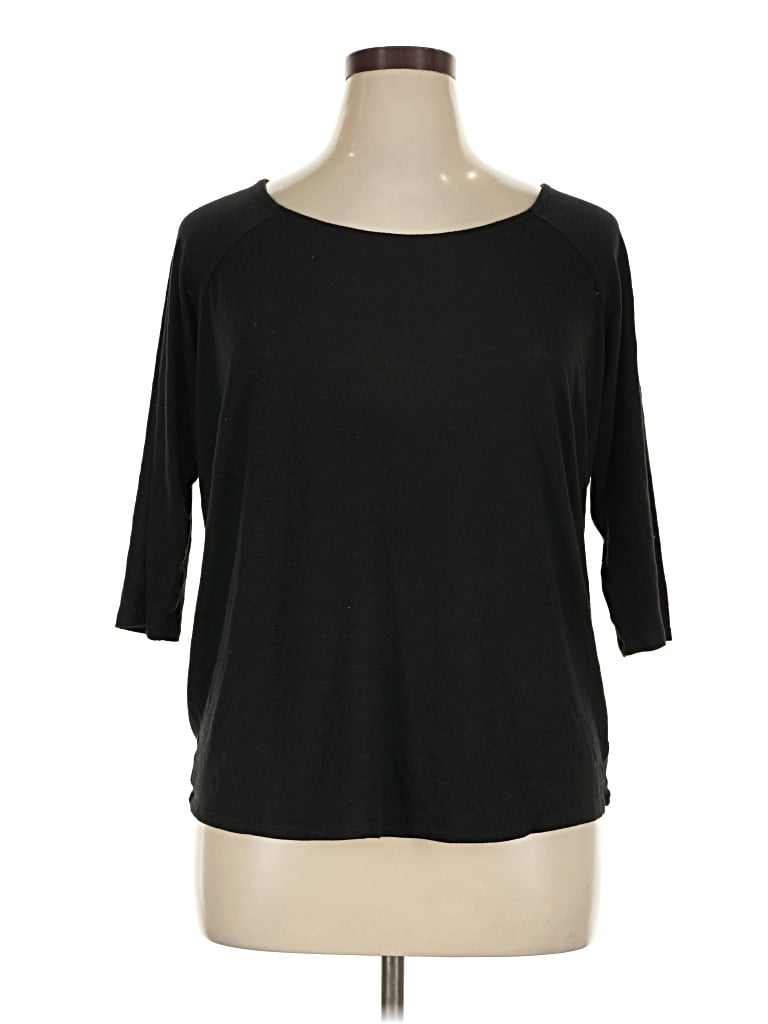 Pre-owned Torrid 3/4 Sleeve Top Black Boatneck Tops