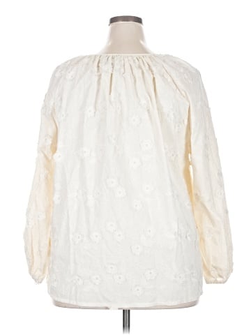 Liv 3/4 Sleeve Blouse (view 2)